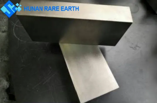 고순도 희토류 금속 및 합금 타겟 시리즈——테르븀 타겟/디스프로슘 타겟(Tb/Dy)